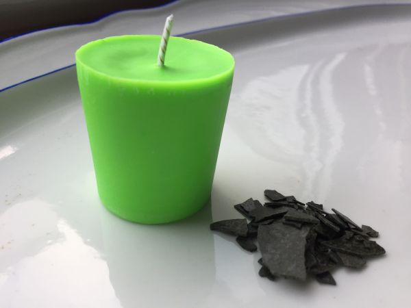 Hell Grün - Kerzenfarbe - Flakes